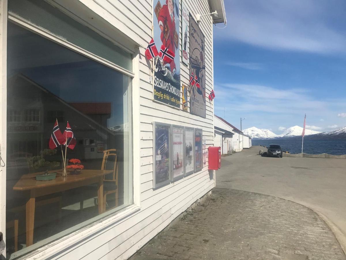 The Old Harbour Store Lodingen Esterno foto